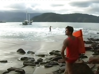 Sex On Tthis guy Beach  2