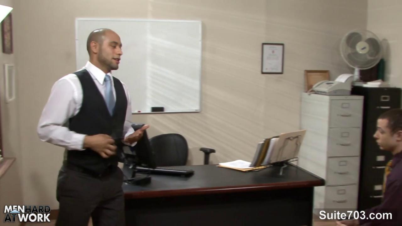 lustful homosexual gets Nailed And cummed In The Office