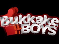 teen's Bukkake Turns Into An orgy
