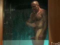 User_Uploaded_titan__47_.mp4