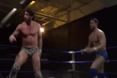 juicy Wrestling males: Reeves Vs Vine