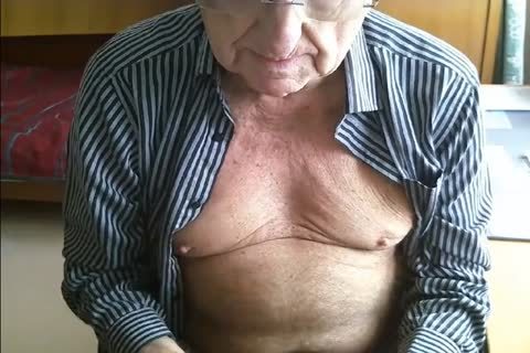 79 Yo guy From Germany two