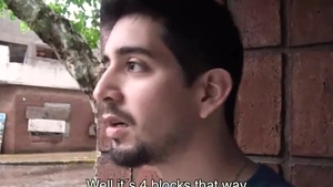 Buscando Latino Nas Ruas