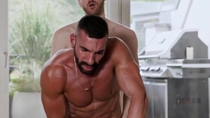 bareback German penis For Muscle Hunk