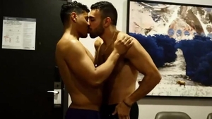 could not assist But To plow My Boyfriend In The Hotel Room [ONLYFANS]