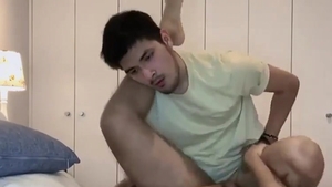 Latino Hunk Daniel Valles banging First-time
