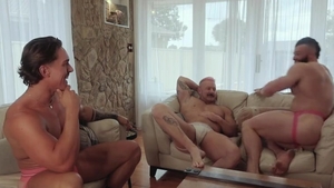 Muscle 3some