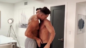Cade Maddox bangs Jay Fisher (jj_aussie)