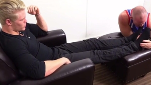 Seamus Feet Licked