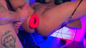 Trophy Muscle And XLluncut, Fisting