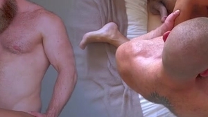 astonishing Burly Bear nails Grateful Bottom! ?