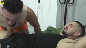 Lucas Rocha Destroys Greedy aperture