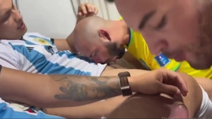 OnlyFans - Diegoguz, SoyThonyBoy, Ractmorbo & Isaac King